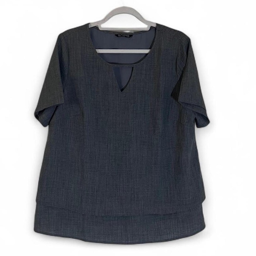BloomChic Gray Women's Flowy Blouse